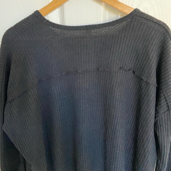 Forgotten Grace sweater - Picture 4 of 12